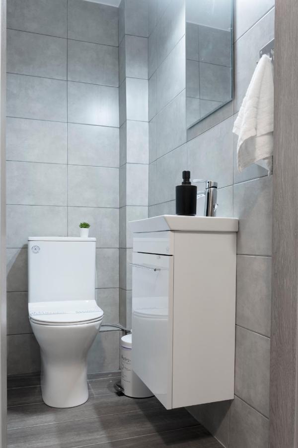 Spacious Central Flat In The Heart Of Athens! Bagian luar foto
